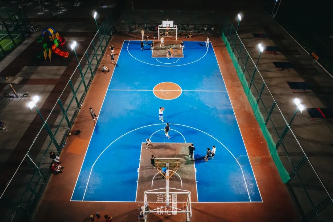 越夜越美丽完整视频,越夜越美丽流光溢彩