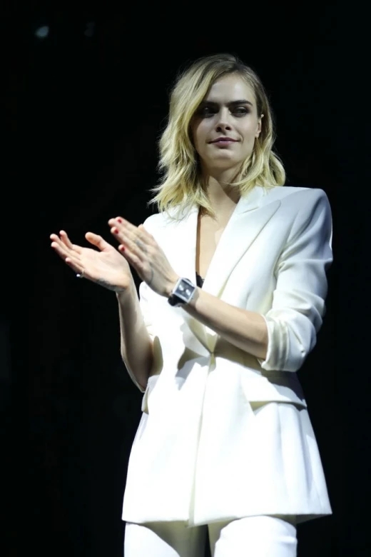 男表女戴的主打表款,男表女戴爱彼