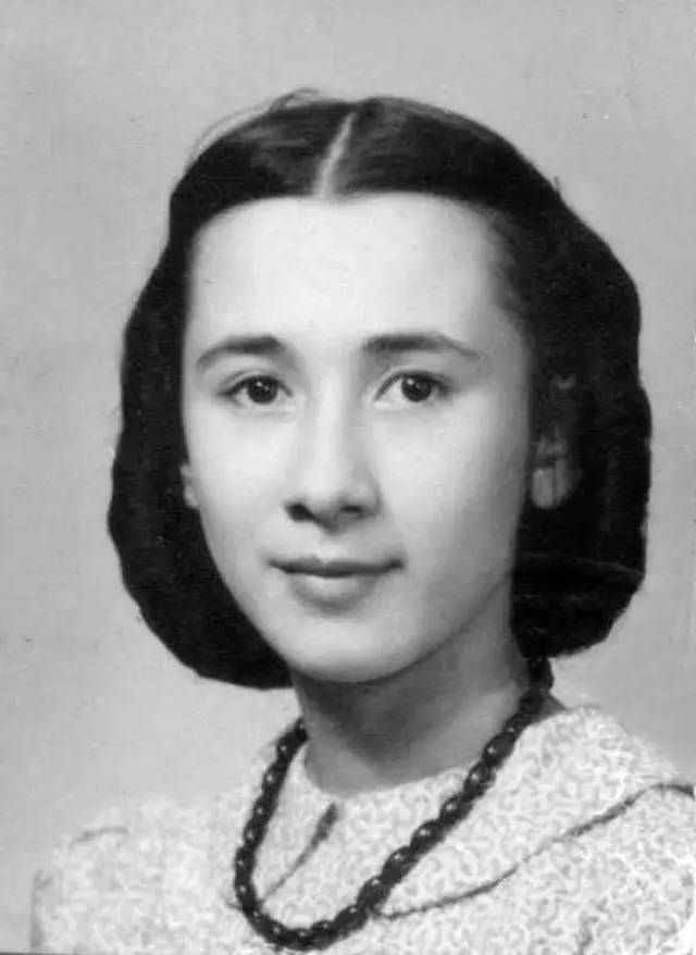 自称“好色之徒”的他，九岁就卖出了第一幅画，终成一代艺术大师