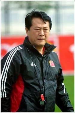 金志扬谈范志毅,金志扬讲足球小将