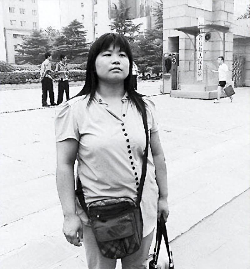 被强制抓进精神病院怎么打官司,河南农妇被关精神病院