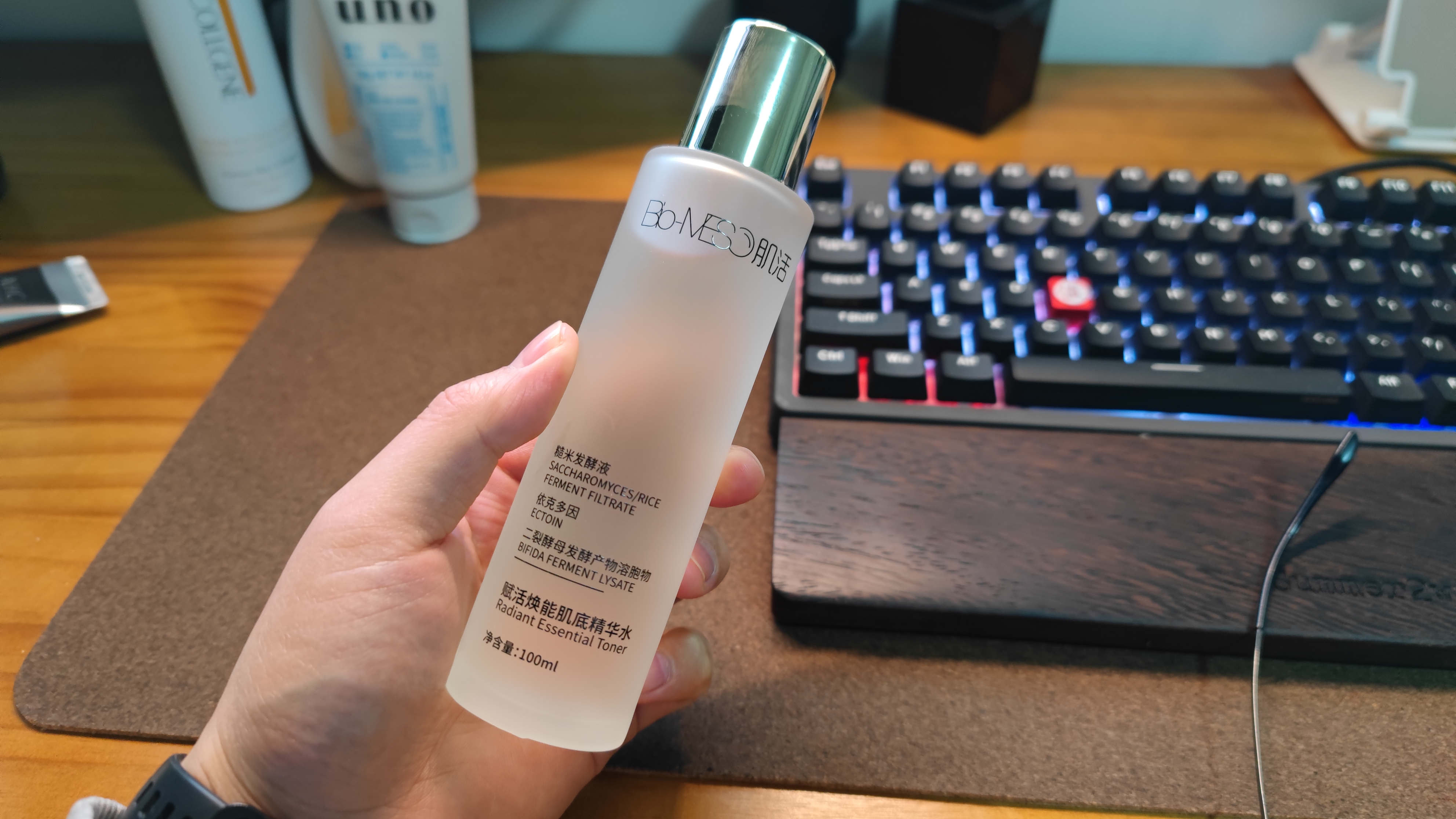 油腻男的2021年终总结：10款亲测好用的男士个护好物推荐