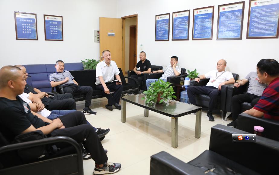 好人老万和他的车班弟兄们