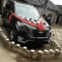 刚买的口红能不能用,刚买的口红拿出来会怎么样