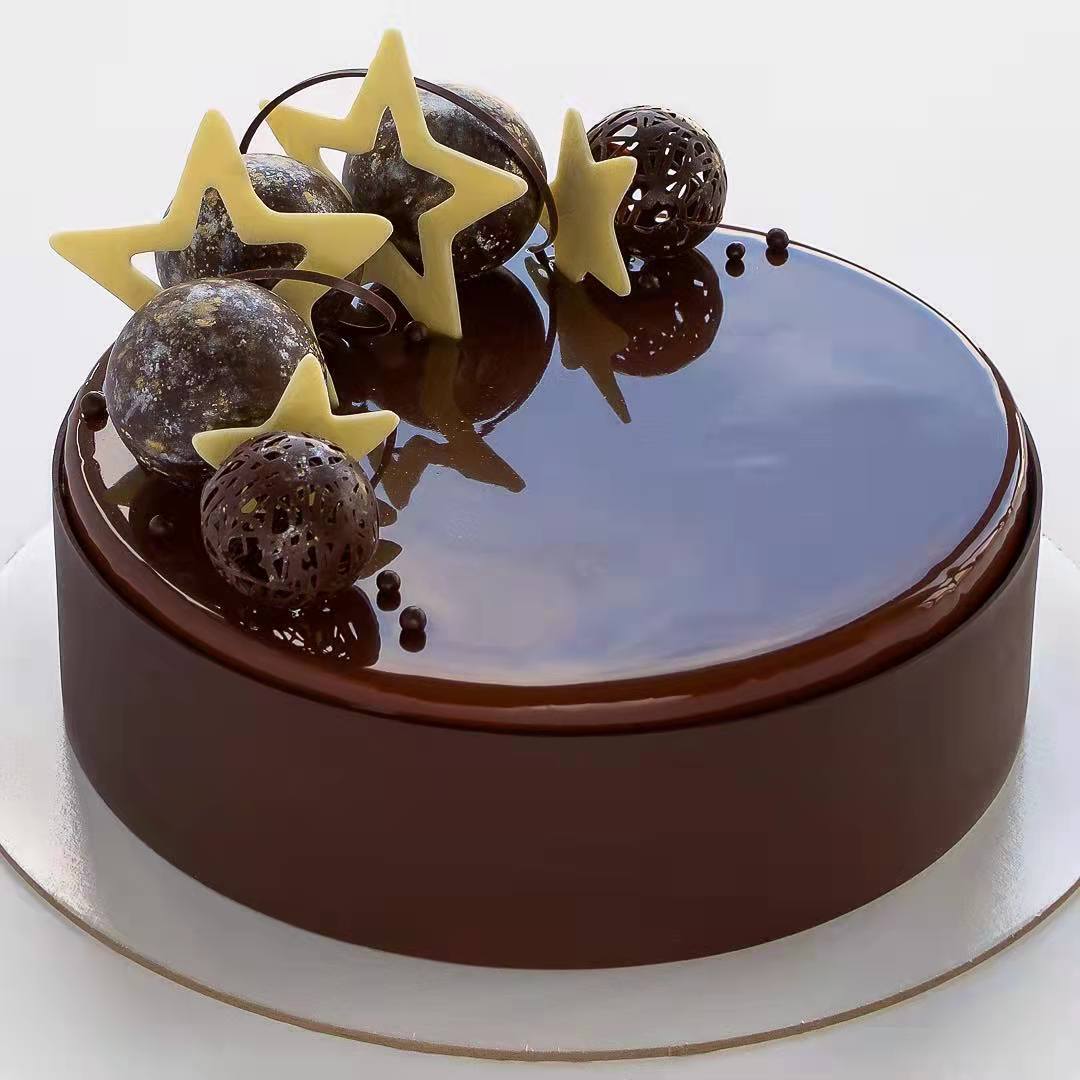 价值2000元的完美镜面蛋糕有多美？顶级镜面蛋糕设计欣赏