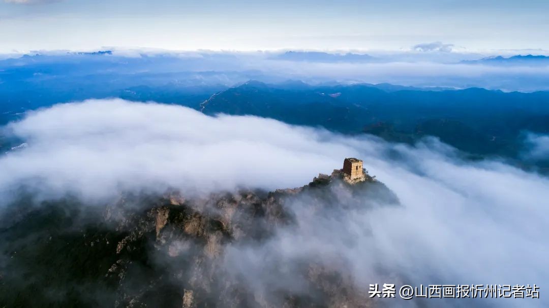 从未见过的绝美景点,长城摄影师