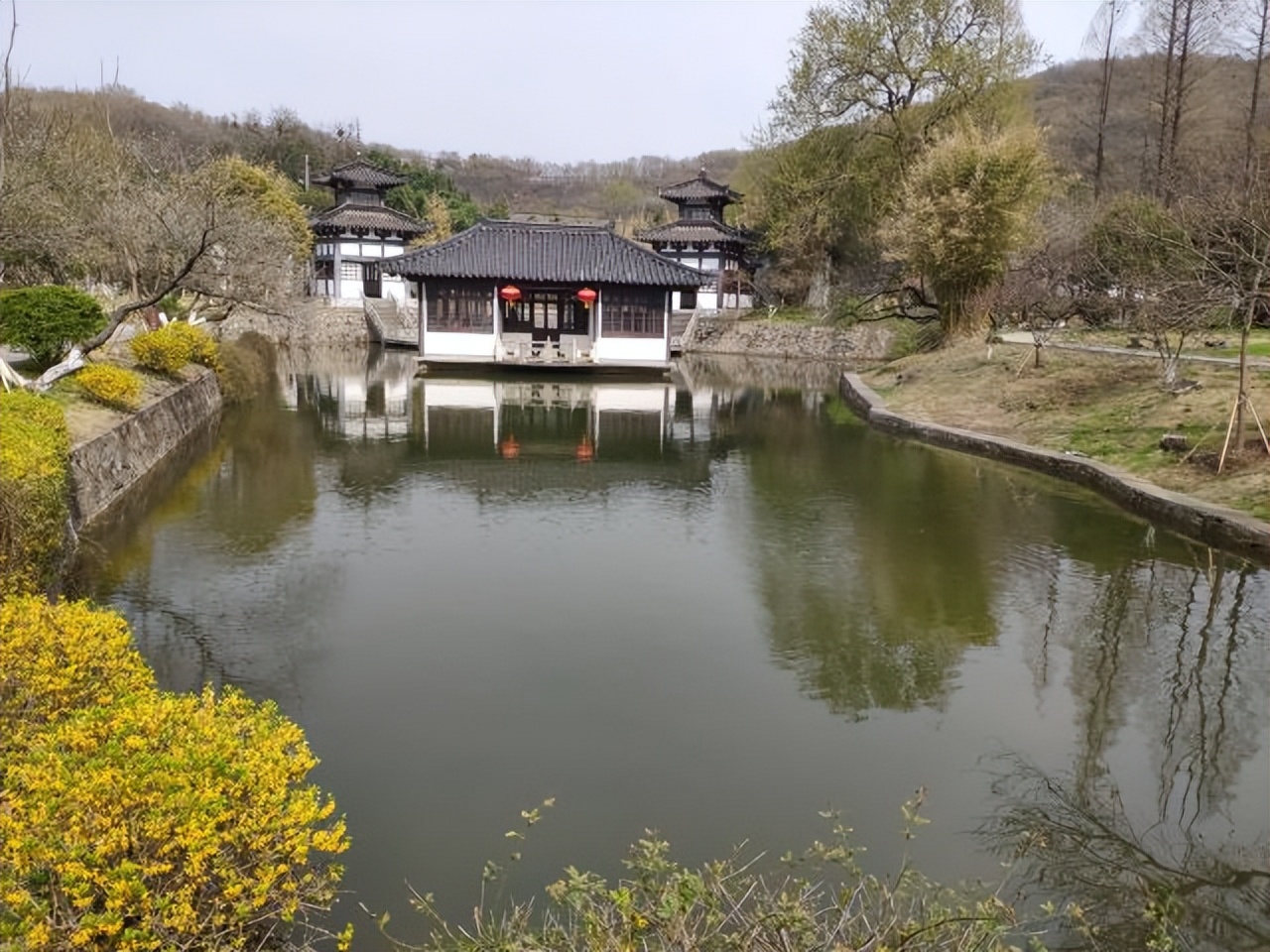 镇江金山风景区里面景点大全,镇江春节期间有哪些免费景点
