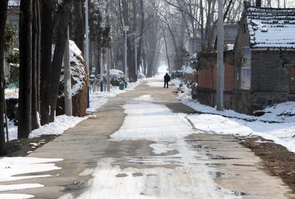 孤独的等待完整版,孤独的等待撕心裂肺