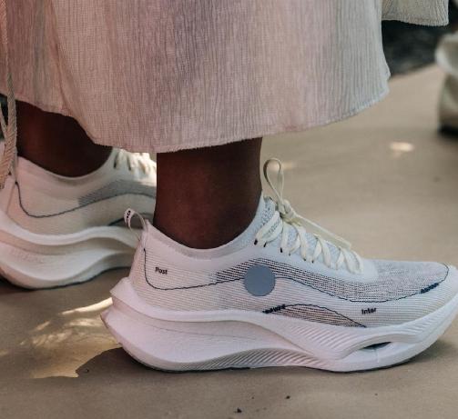 李宁球鞋高端中端,林书豪2se和361big33.0pro怎么选