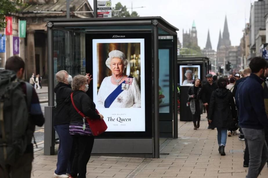 英国女王伊丽莎白二世做了什么事,英女王伊丽莎白二世逝世英国媒体