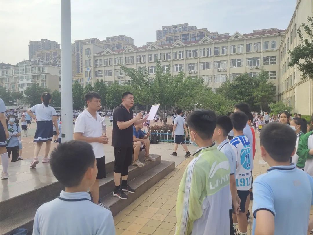 潍坊中新双语学校运动会开幕式,潍坊中新双语运动会