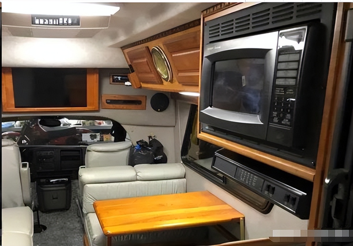 悍马六座加吧台,悍马h2改装航空座椅吧台