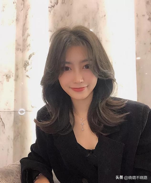 鱼尾发型中长发,鱼尾发型适合什么刘海女