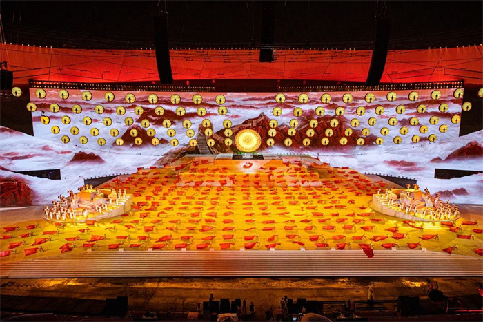 张艺谋点赞山东武校学生,被张艺谋夸的人