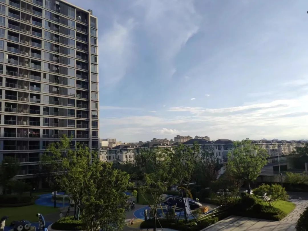 楂樹綅鎺ョ洏鐨勪拱鎴夸汉鐜扮姸,楂樹綅鎺ョ洏妤煎競鐨勪汉鐜扮姸