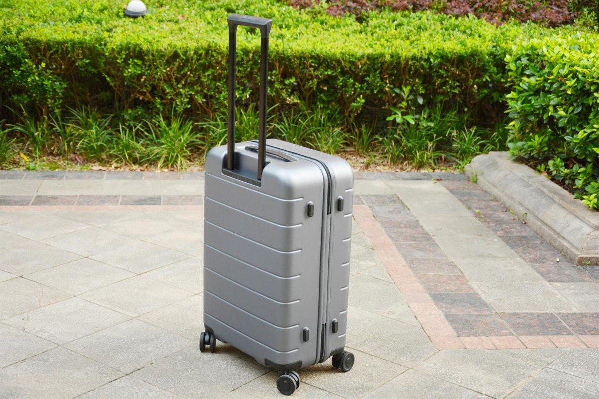 带着米家旅行箱开启出行新体验,推荐米家行李箱