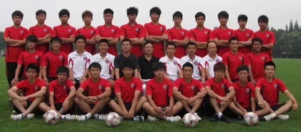 徐夷文小传丨香港谢菲联队长，北区大足赛冠军