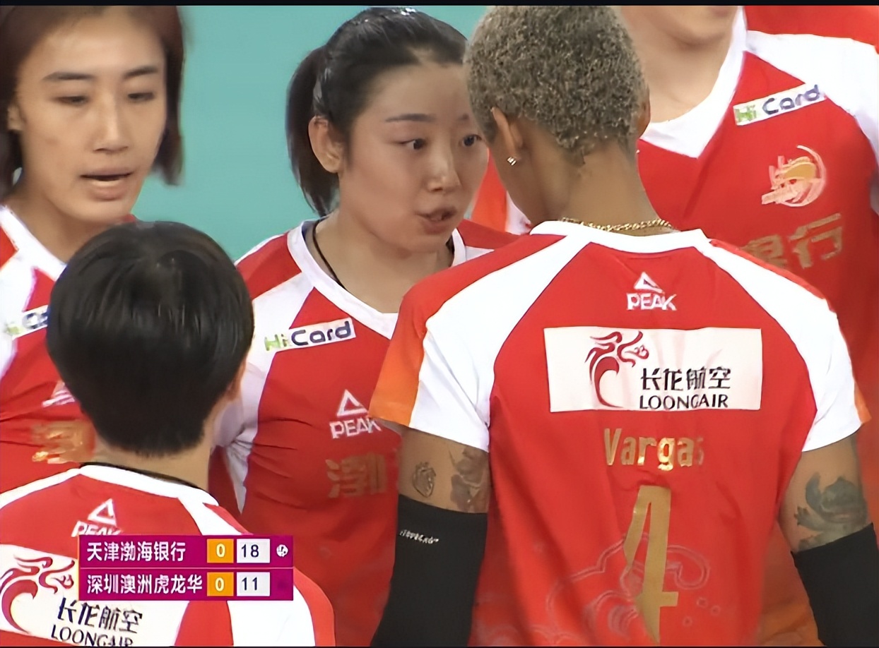 天津女排再次击败江苏队,天津女排3-0战胜上海女排首发阵容