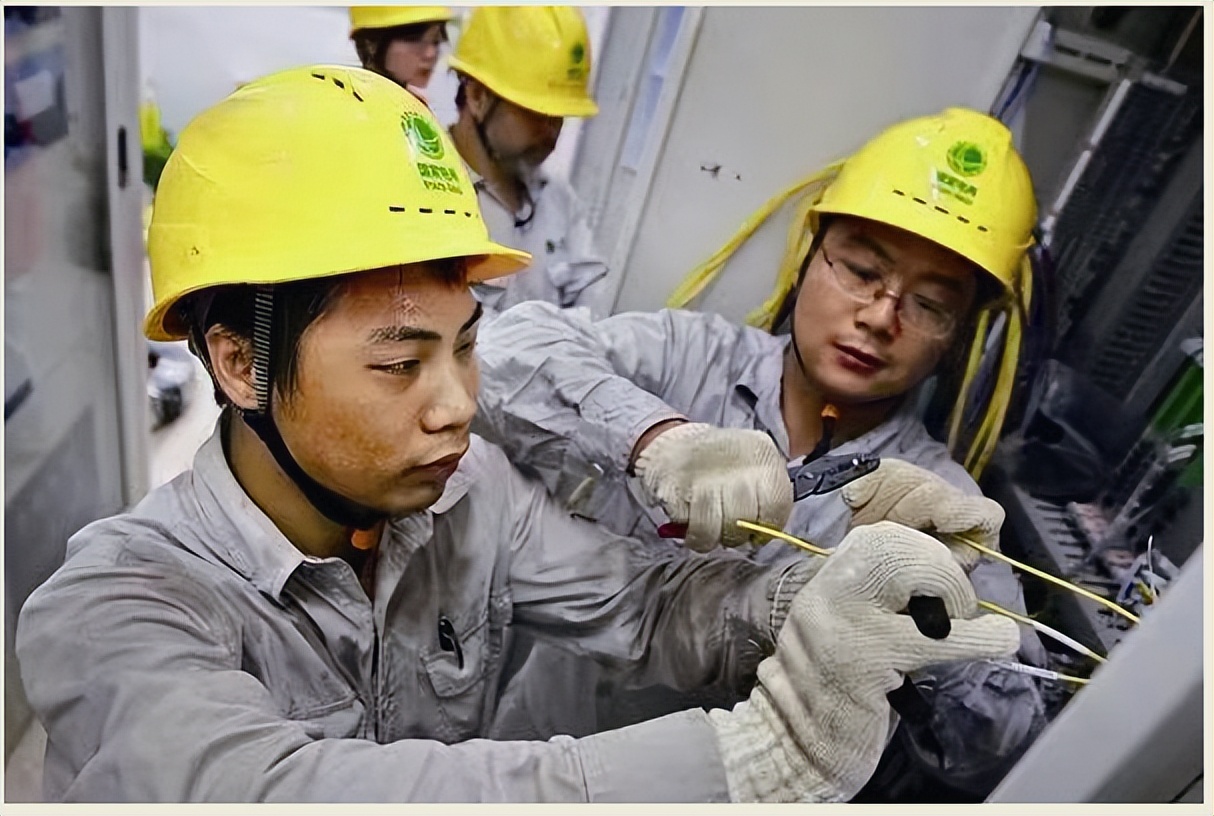 班组长的一天实际案例分享,班组长制定一天的工作清单明细