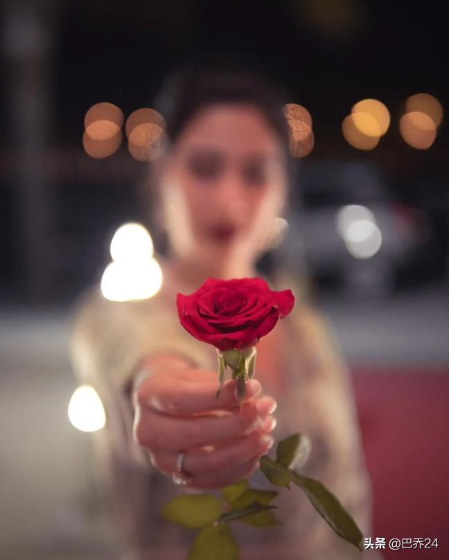 男朋友出国读研一年要等他吗,男朋友要出国留学两年怎么办