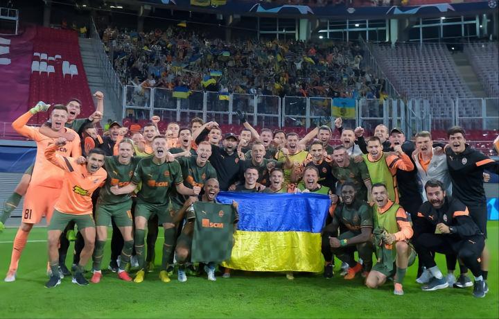 战火下的乌克兰足球,战乱时期的乌克兰足球队