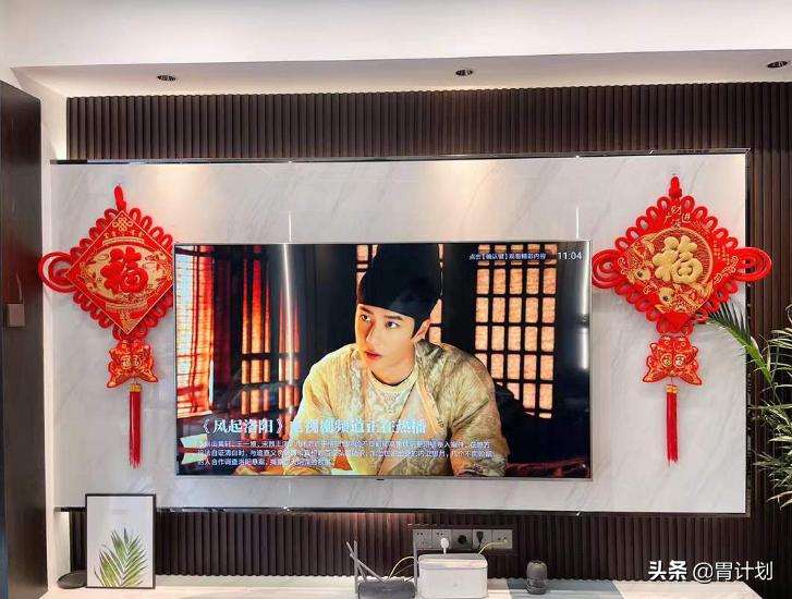 除夕夜：不管新房旧房，客厅不要忘了挂中国结！新的一年红红火火