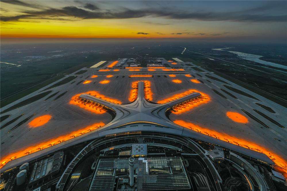 济南、青岛都是新一线城市,山东为什么没有特别大的机场?