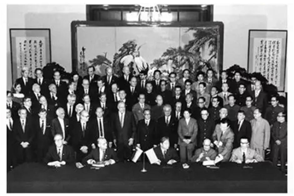 市场寒冬中一汽大众华丽破局之道,车市卷出新风潮看上汽大众新动作