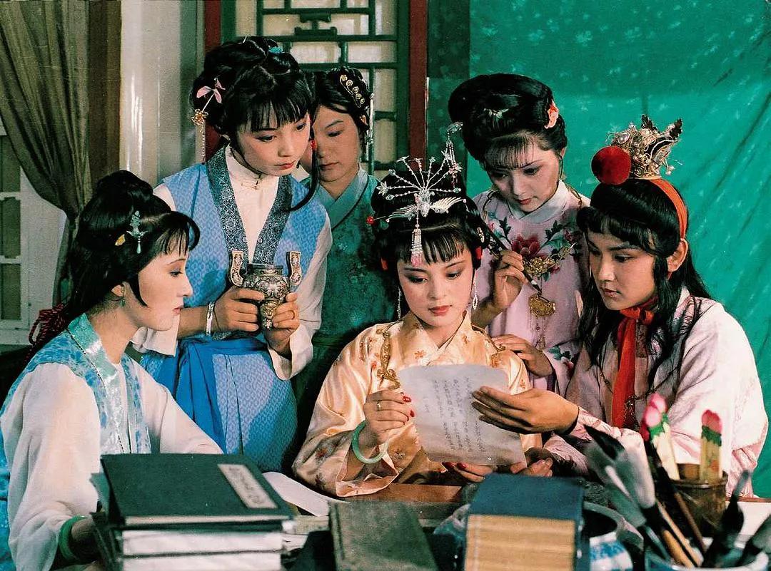 红楼梦人物关系超详细解读,红楼梦中人物的年龄及生日