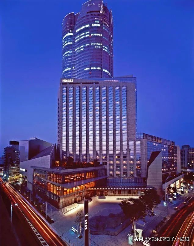 海水不输冲绳，这座青春背后的小城，夏日烟花又封神了！