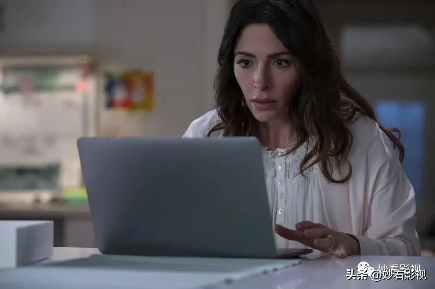 大胆性别冒险——《性/生活第1季》