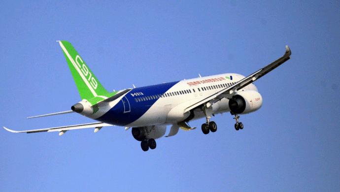 波音737每飞行1000公里成本多少,波音737-800飞行一次能赚多少钱