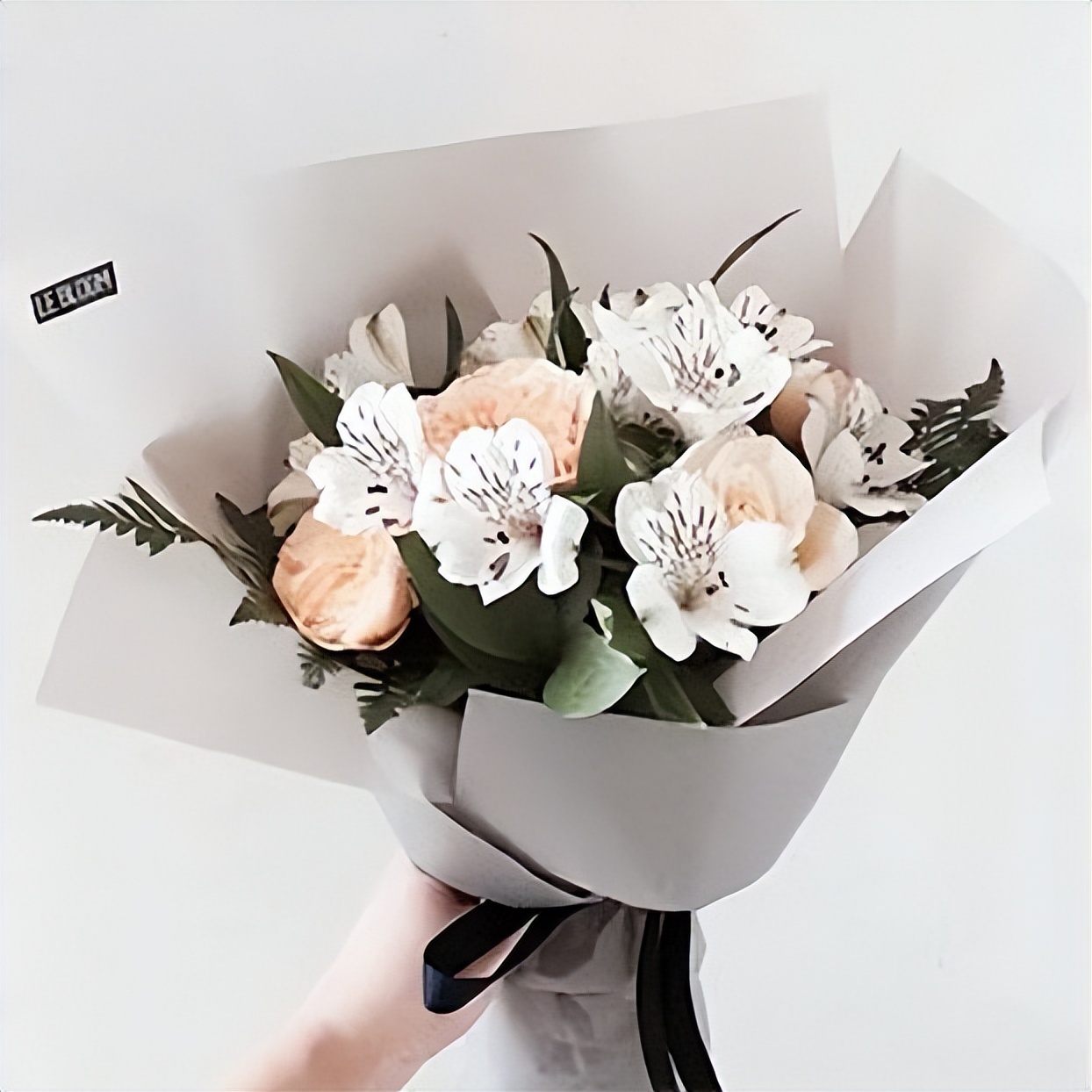 暗恋的人突然有了对象是什么感受,女生知道暗恋男生有对象什么感觉