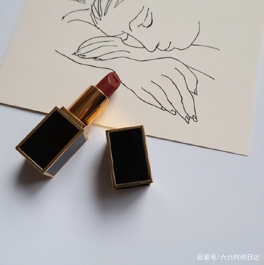 市面上最受女生欢迎的口红及色号,2023年流行的口红试色