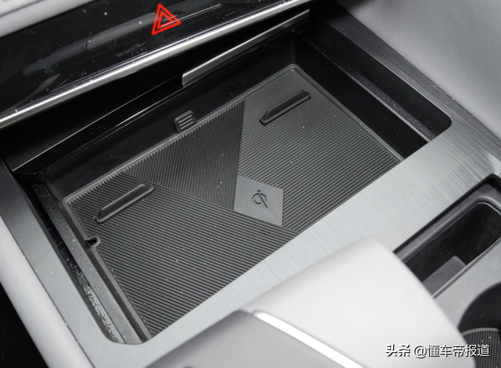 长安第二代CS75PLUS报价,二代长安cs75plus1.5真实油耗