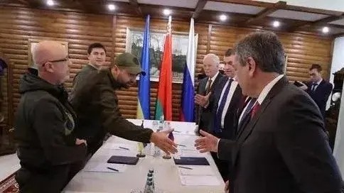 最新对俄罗斯经济制裁措施,俄罗斯制裁卢布影响