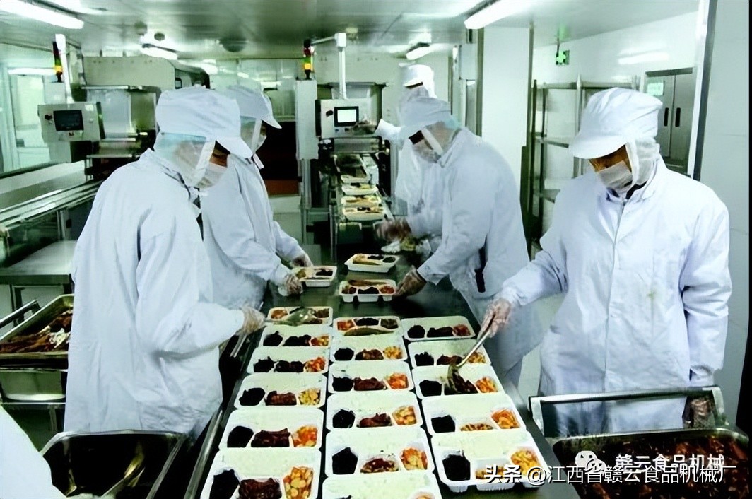 中心厨房与中央厨房区别,中央厨房怎么解释