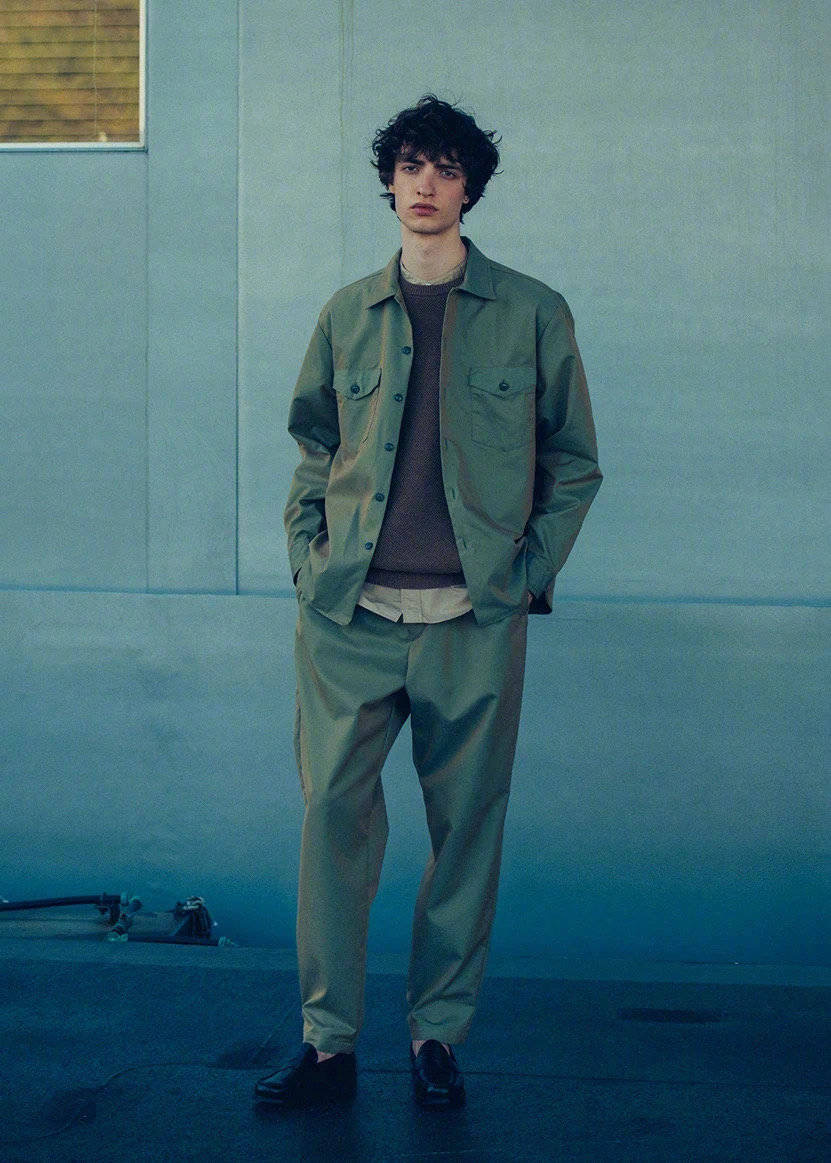 鍠滄绌垮伐瑁呰￥鐨勭敺鏈嬪弸,绌跨敺鏈嬪弸鐨勫伐瑁呰￥