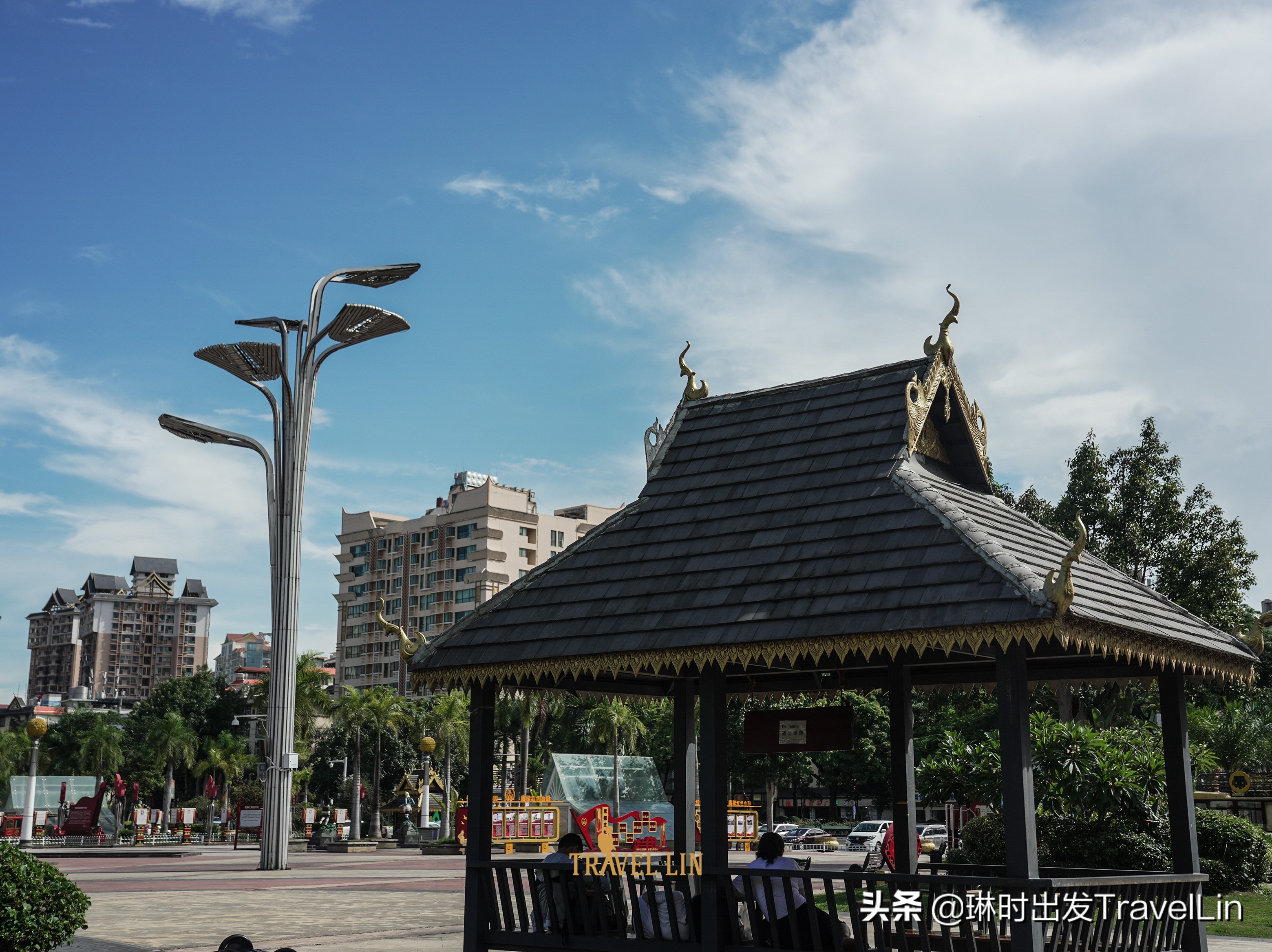 不泼水的泼水节,西双版纳泼水广场游览