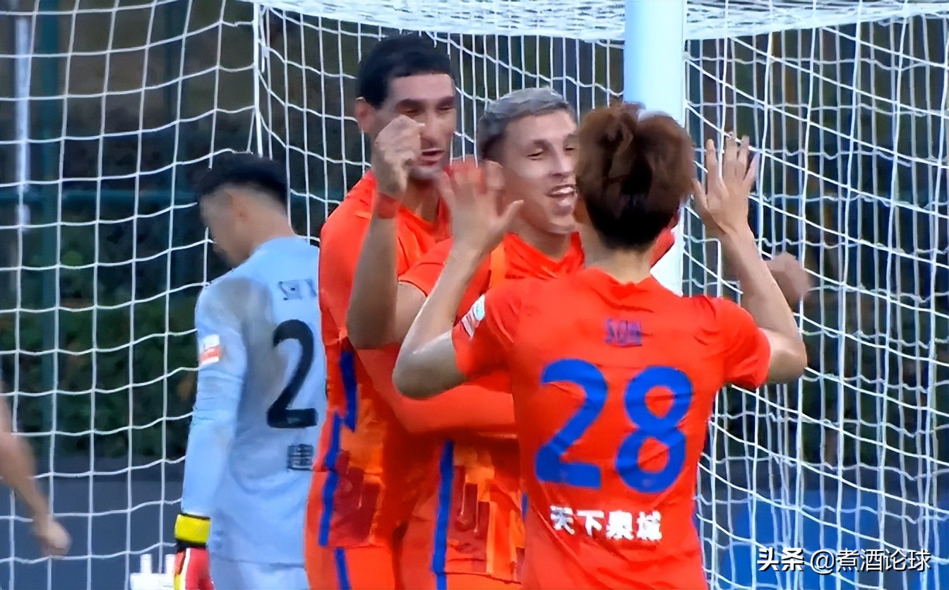 4比1大胜中超冠军,11比0击败对手