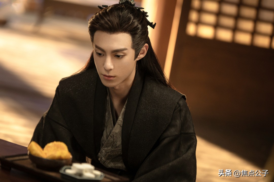 王鹤棣凭苍兰诀一夜爆红,王鹤棣凭借苍兰诀涨粉多少万