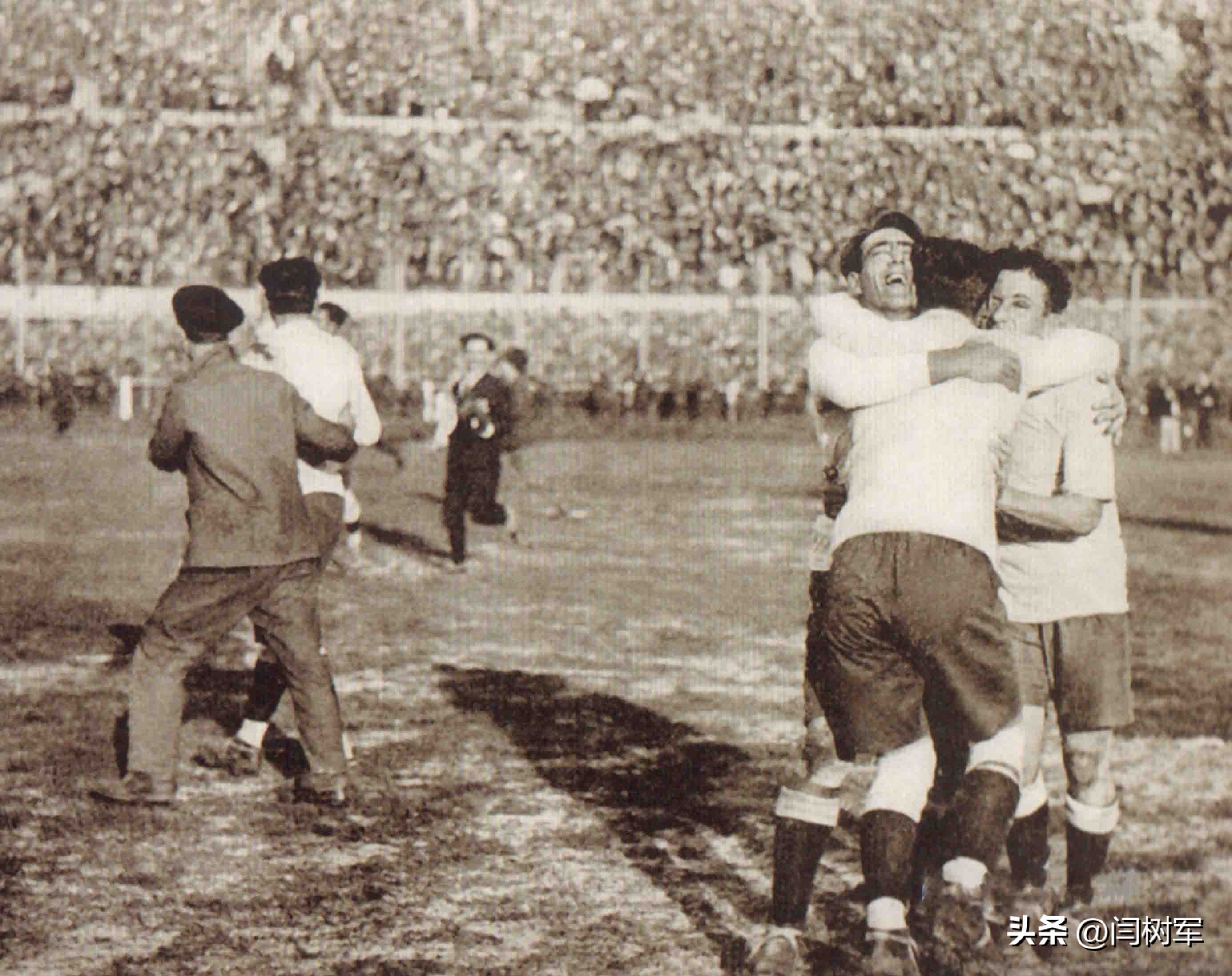 复盘历史，重温醉里挑灯看剑，女神杯首现乌拉圭；裁判：黑衣黑裤