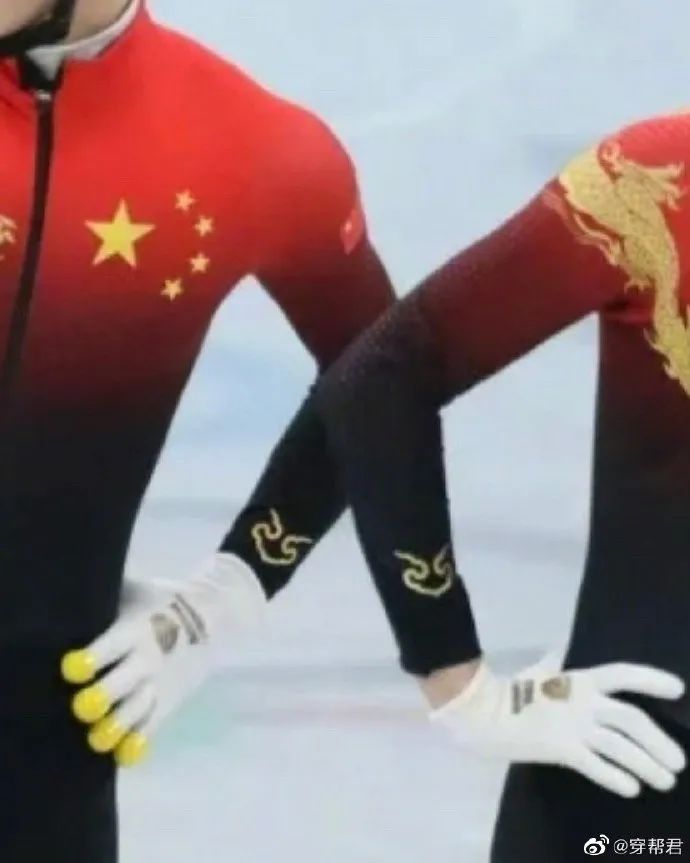 这摄影师是个抓拍鬼才|冷段子2068