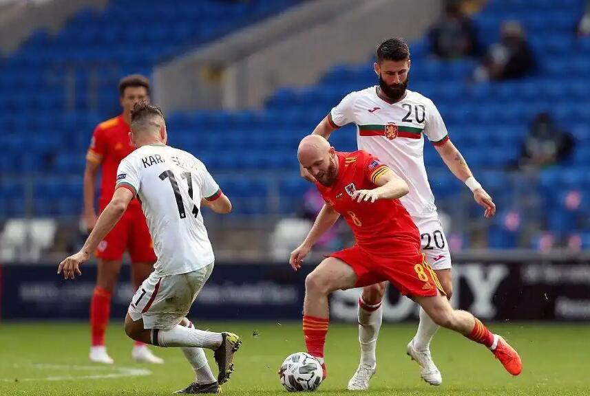 22岁成球队关键先生，他的父亲不仅在足坛，还是政坛风云人物