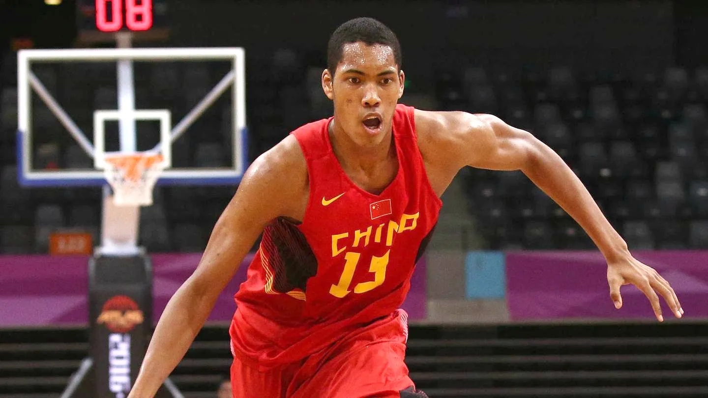 比归化球员更热爱这个国家！盘点中国体育圈里的那些黑人运动员