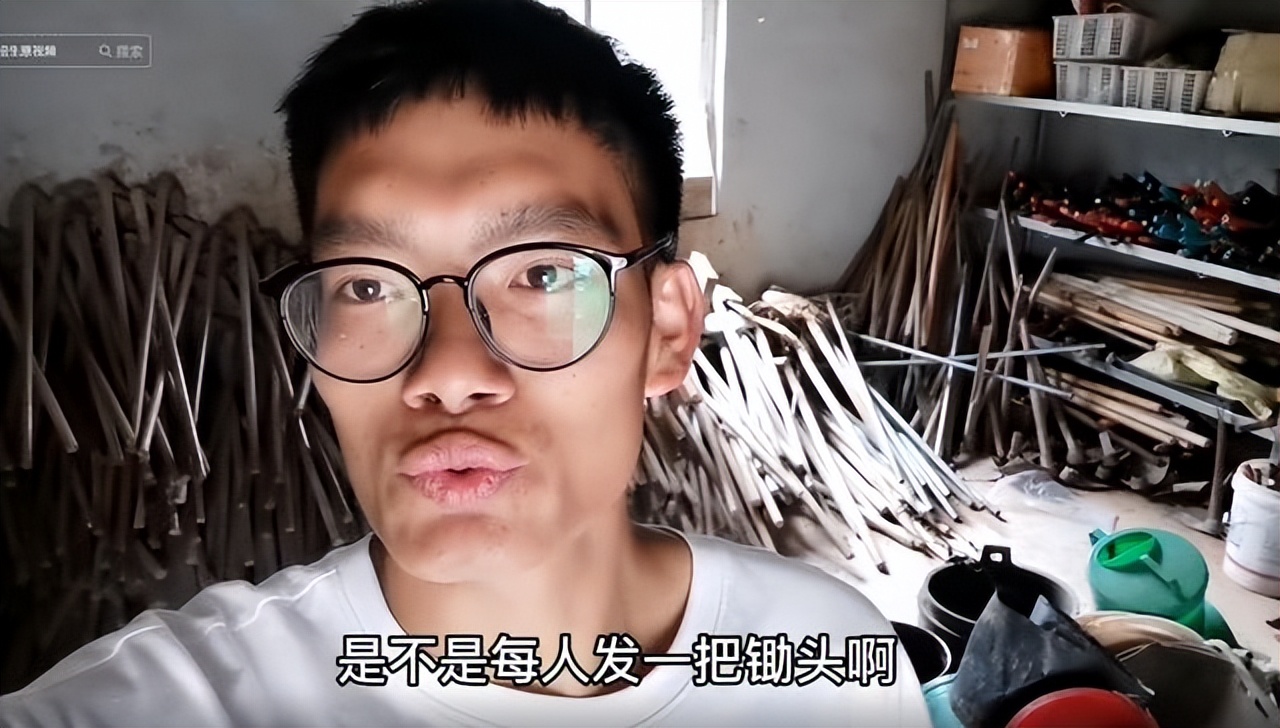 招生简章被学校劝删,被吐槽为招生简章的同学后续