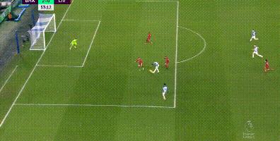 足球之夜拜仁皇马2-2战平,足坛精彩大战