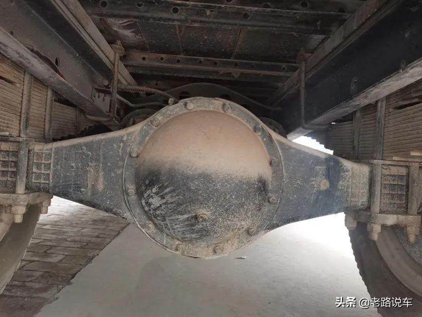 路边的经典——曾印在人民币上的吉斯150