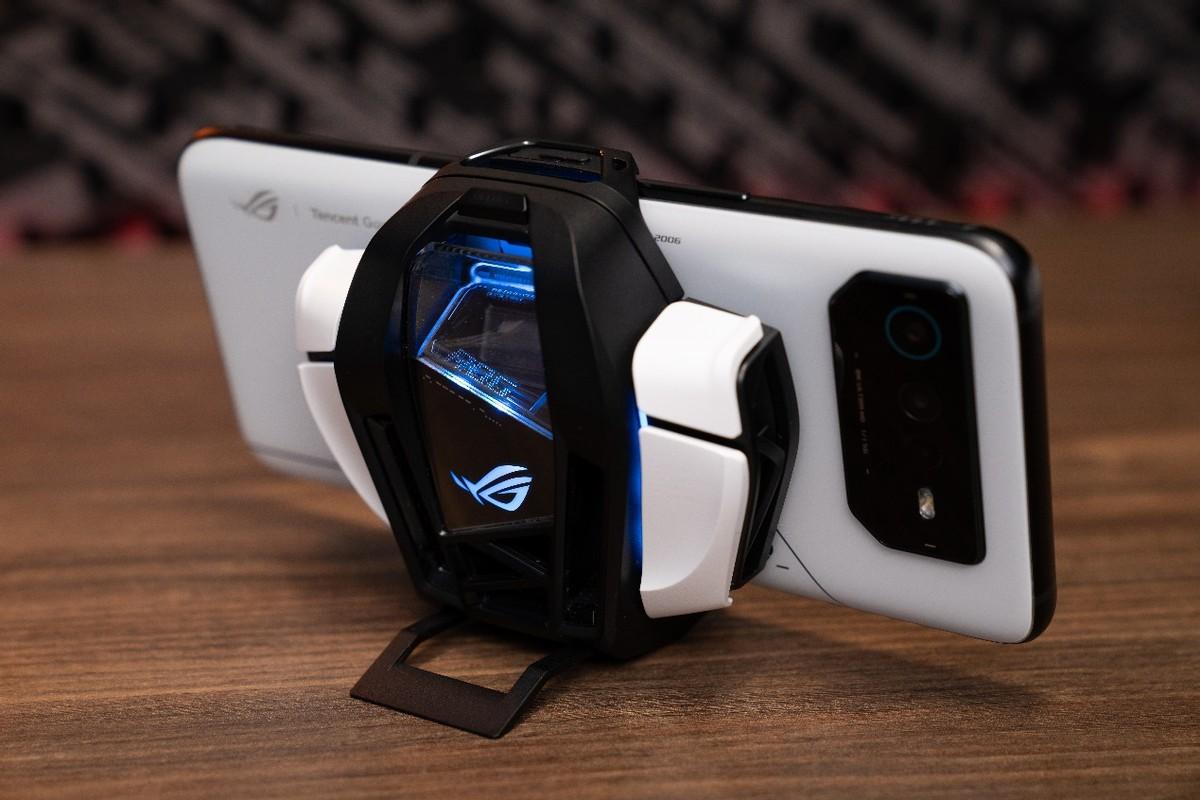 继续入手mate60还是等mate70,继续观望