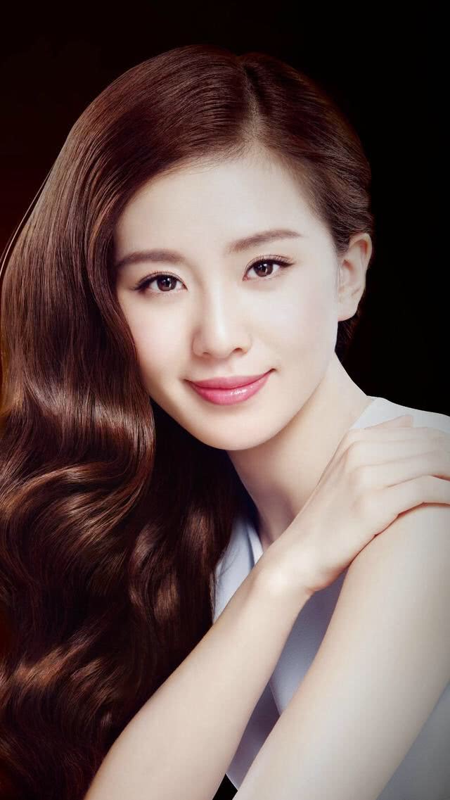 脸蛋白的发光的女星,欧美皮肤很白的女星